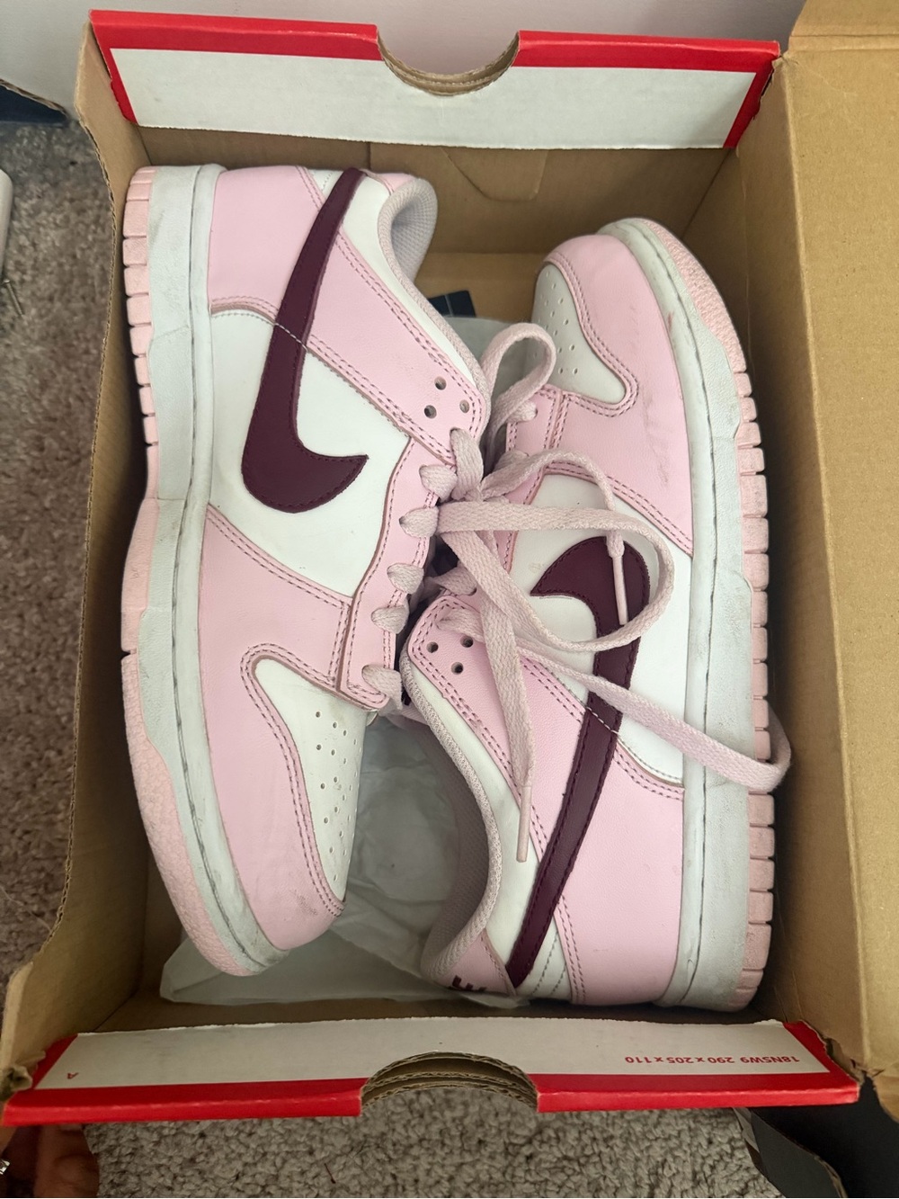 Nike Low-Top Sneakers in Pink, White & Burgundy